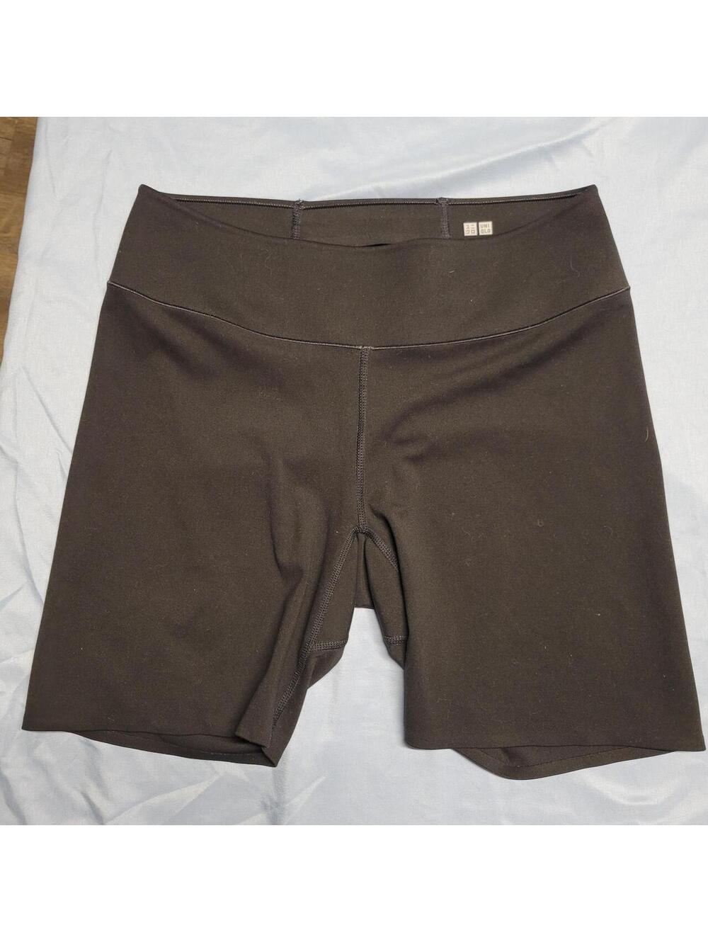 UNIQLO AIRism Black Biker Shorts Size Medium